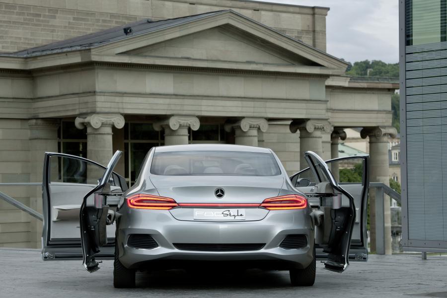  Mercedes-Benz F800 Style Research Vehicle 2010 года  (фото 130 из 193)